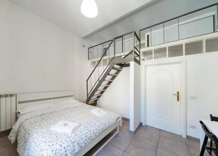 Sasha House * Roma