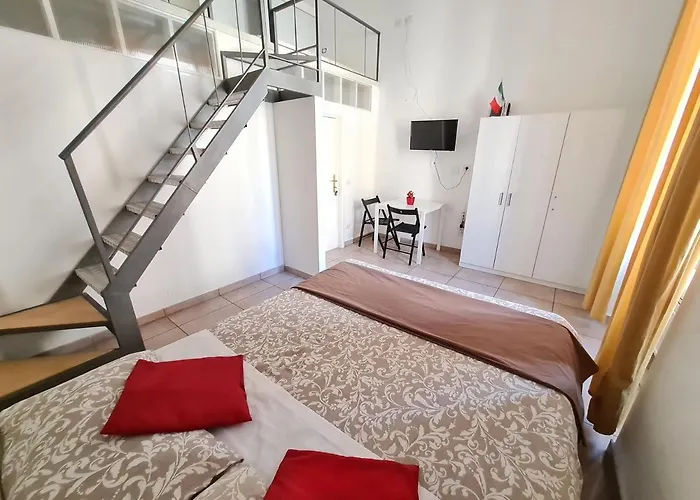 Sasha House * Roma